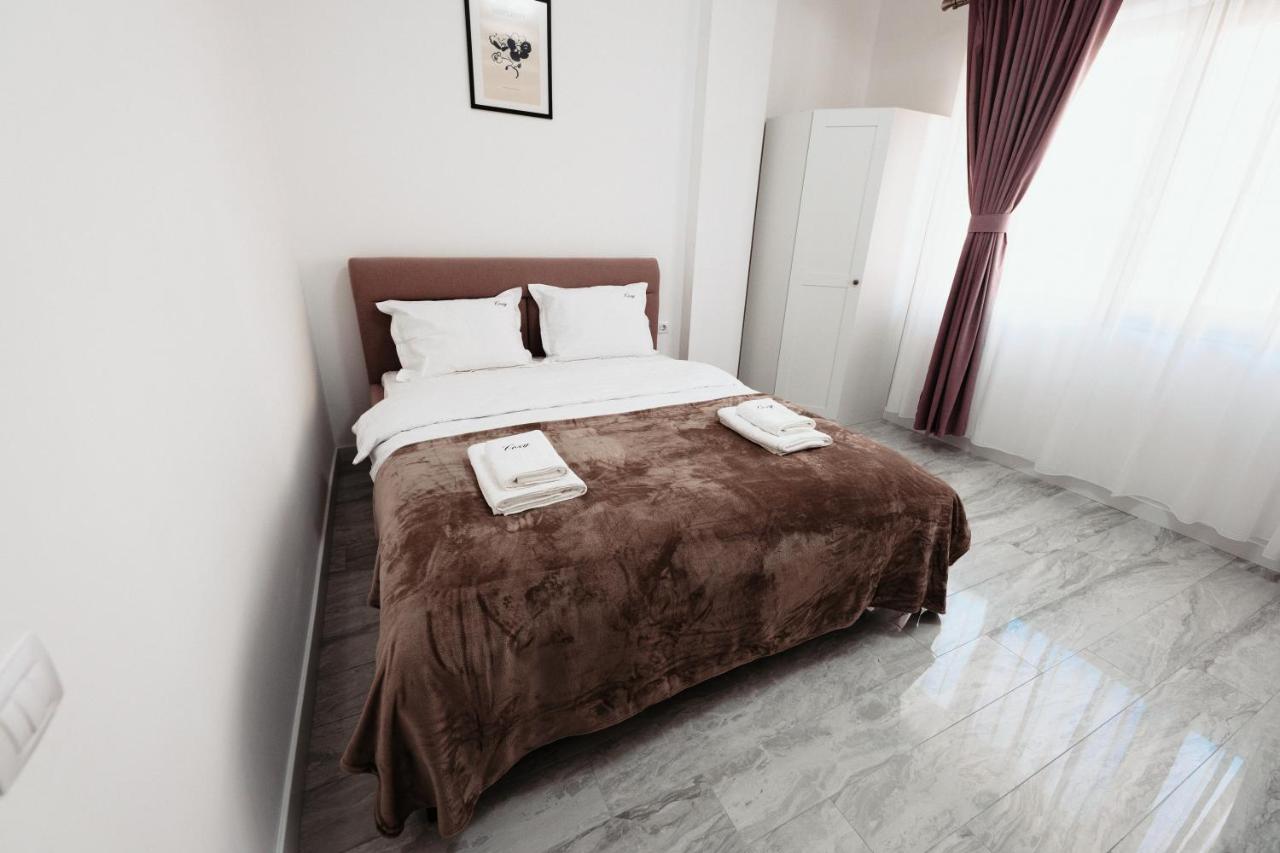 Luxury Cozy Apartments - City Center Suceava Exterior foto