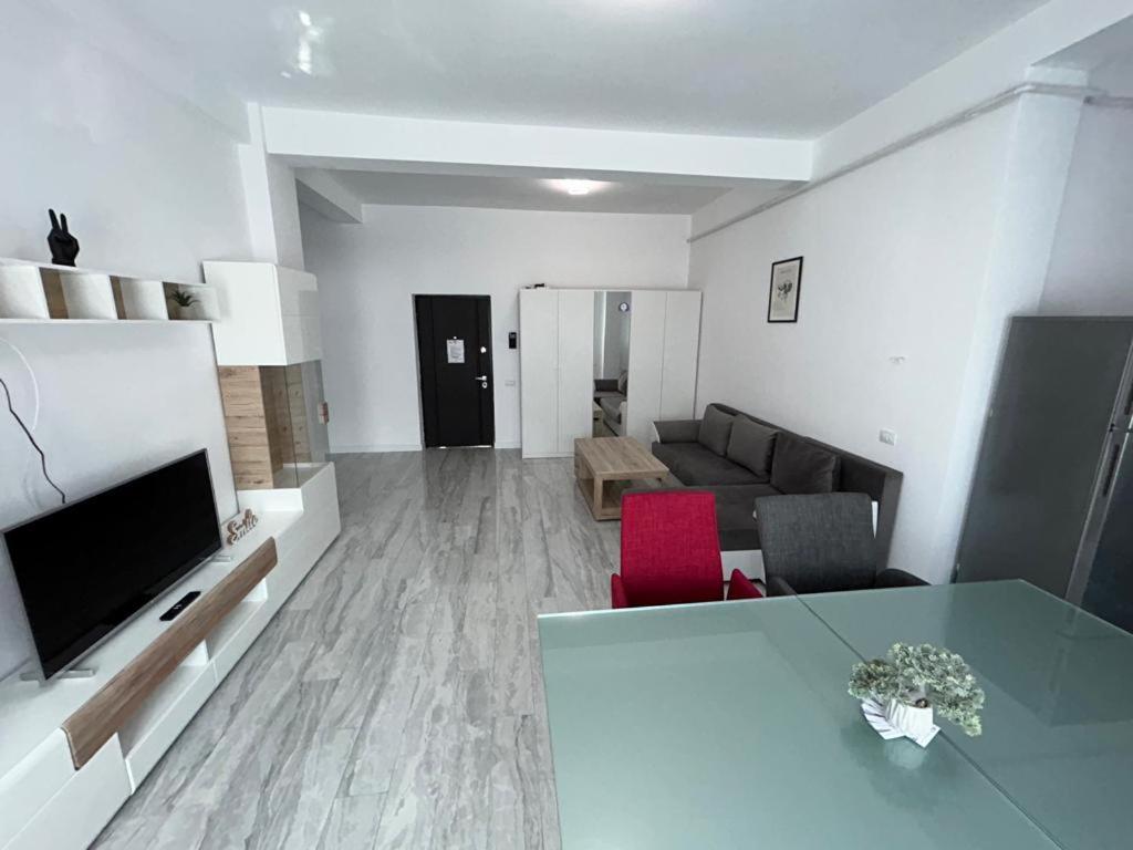 Luxury Cozy Apartments - City Center Suceava Exterior foto